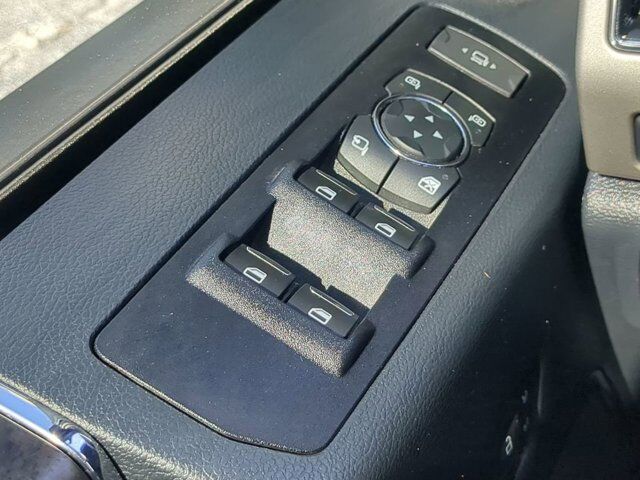 2022 Ford Super Duty F-350 SRW LARIAT Appleton WI