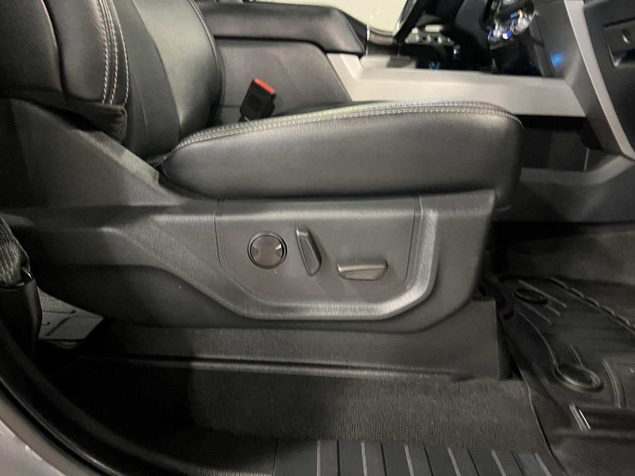 2022 Ford Super Duty F-350 SRW LARIAT Parker CO