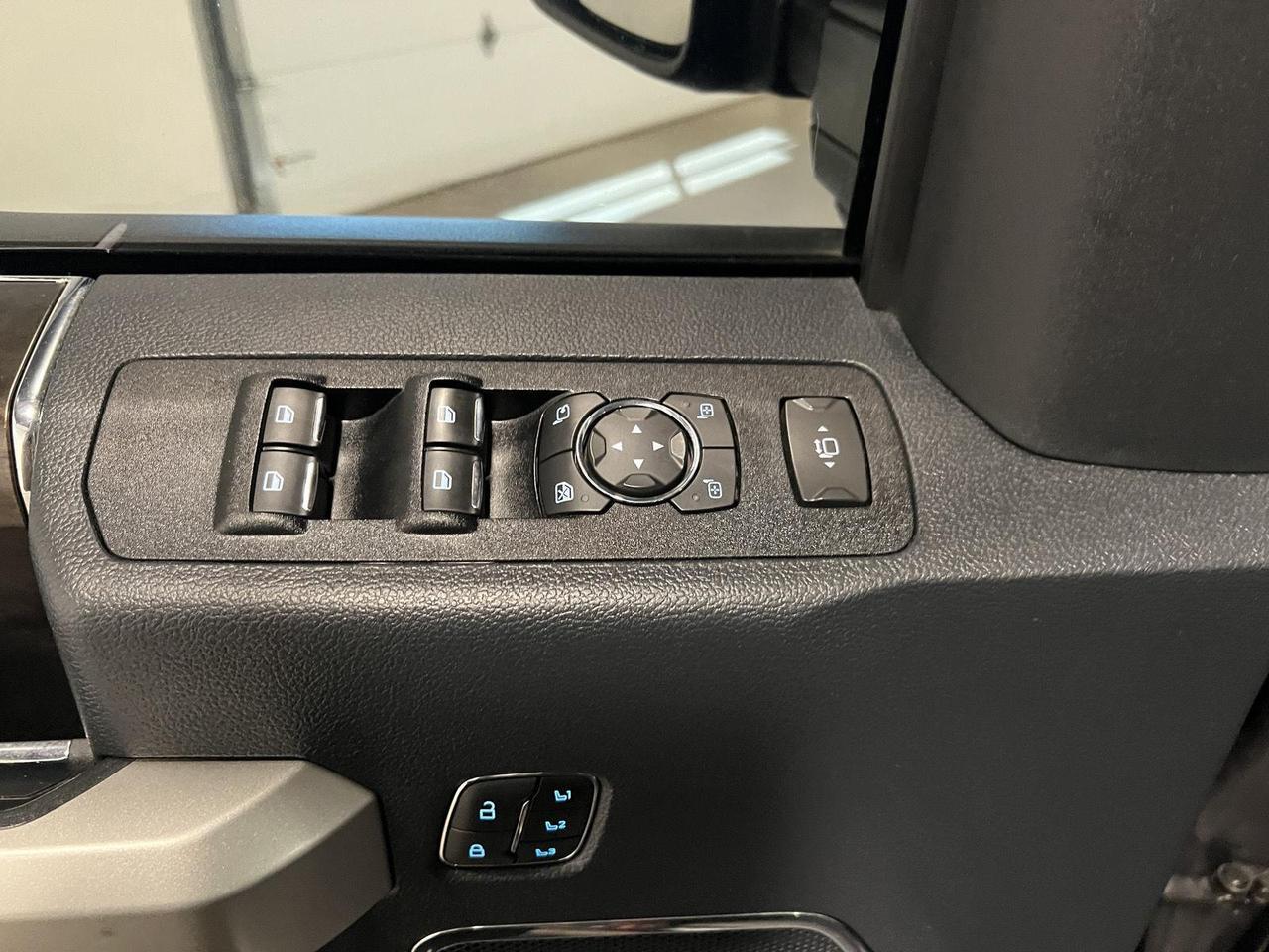 2022 Ford Super Duty F-350 SRW LARIAT Parker CO