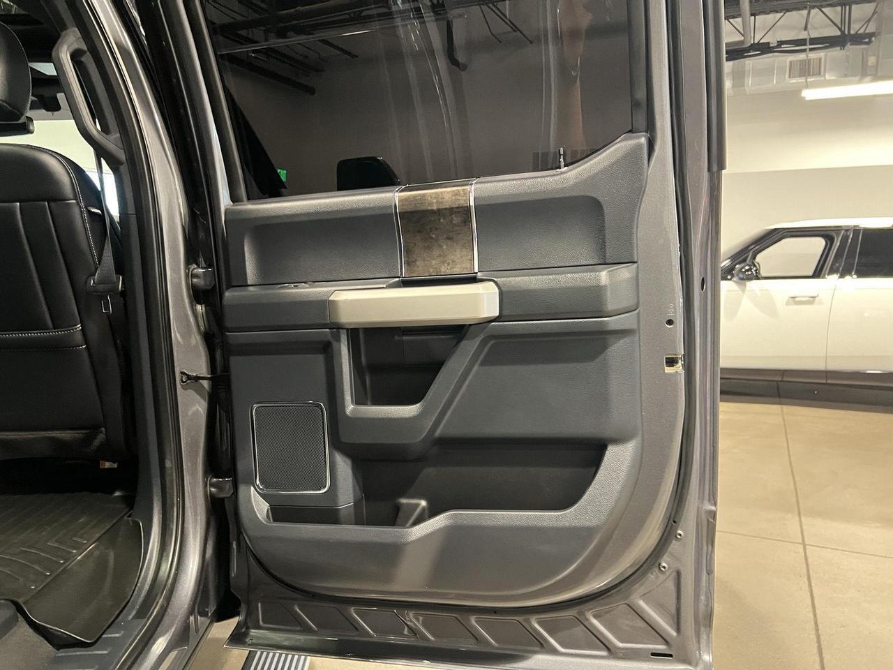 2022 Ford Super Duty F-350 SRW LARIAT Parker CO