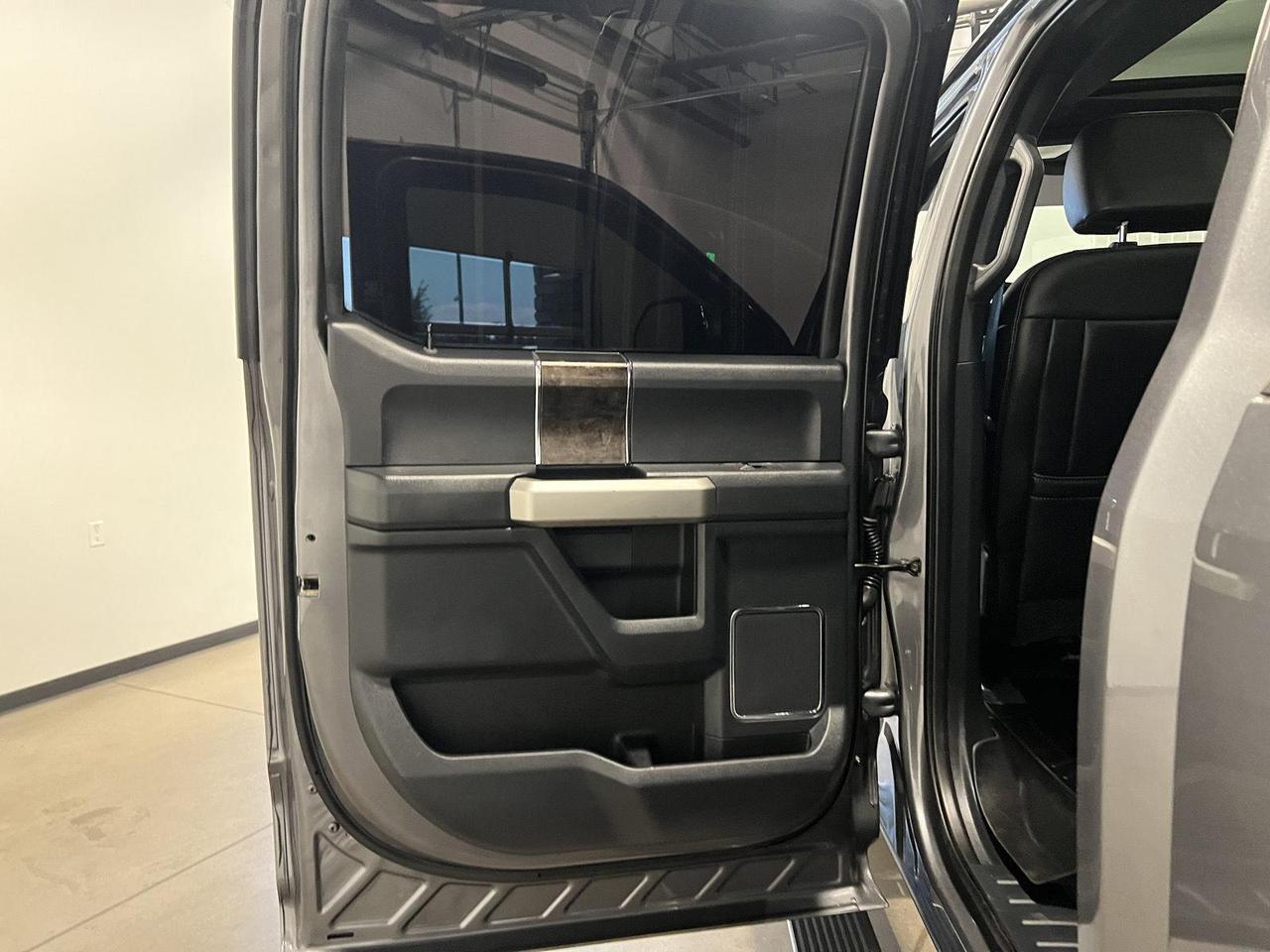 2022 Ford Super Duty F-350 SRW LARIAT Parker CO