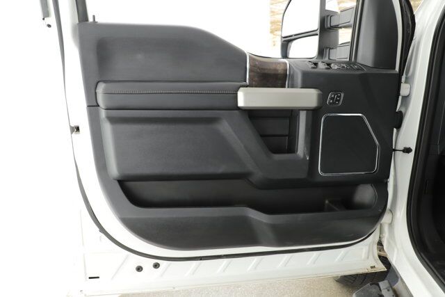 2022 Ford Super Duty F-350 SRW LARIAT New Braunfels TX