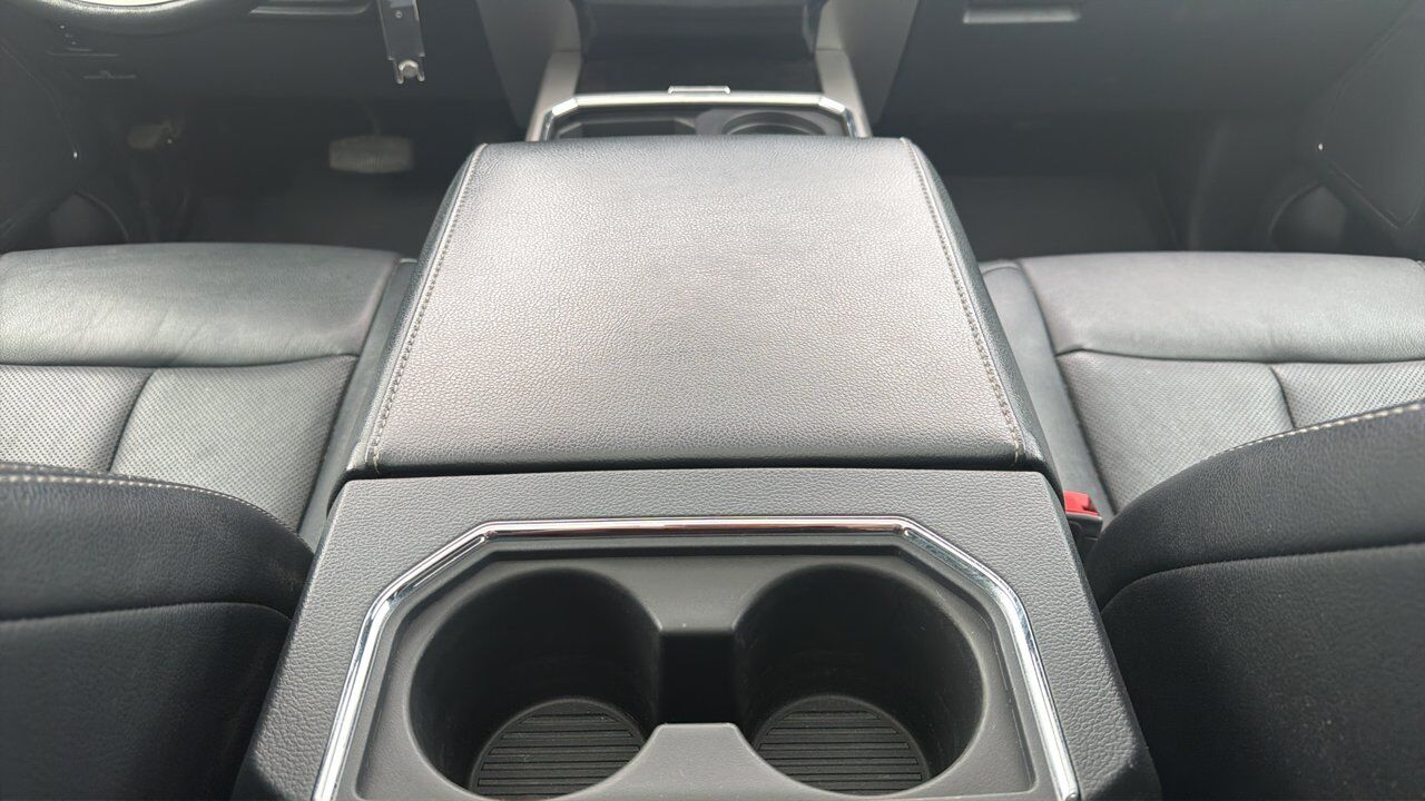 2022 Ford Super Duty F-350 SRW Lariat Sherwood Park AB