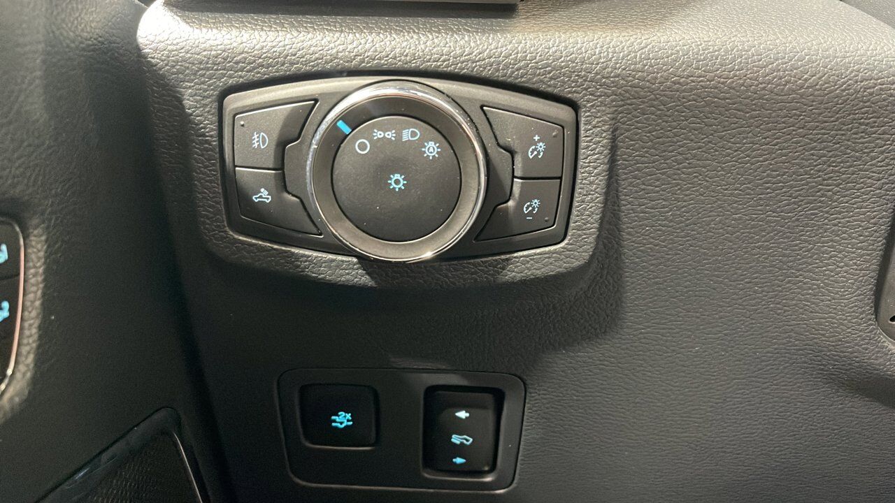 2022 Ford Super Duty F-350 SRW Lariat Sherwood Park AB