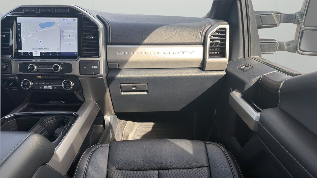 2022 Ford Super Duty F-350 SRW Lariat Sherwood Park AB