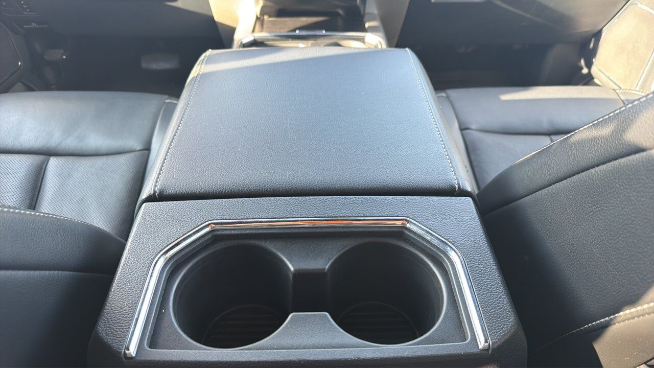2022 Ford Super Duty F-350 SRW Lariat Sherwood Park AB