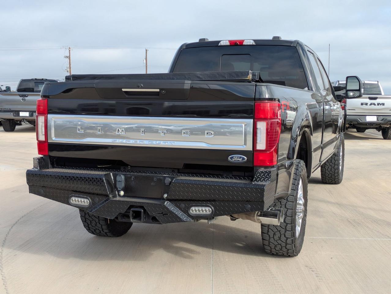 2022 Ford Super Duty F-350 SRW Limited