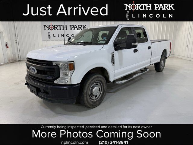 2022 Ford Super Duty F-350 SRW XL