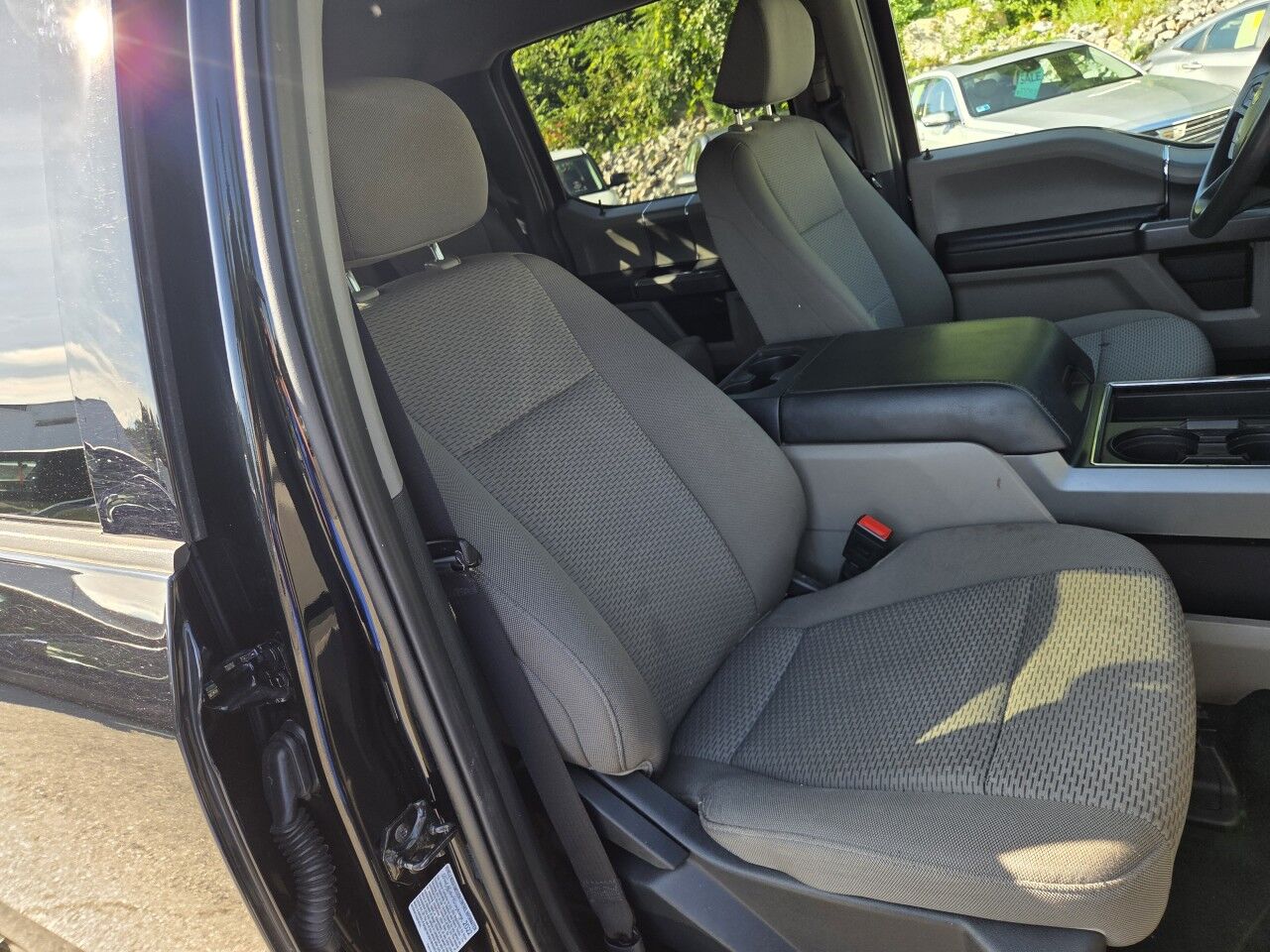 2022 Ford Super Duty F-350 SRW XLT Charlton MA