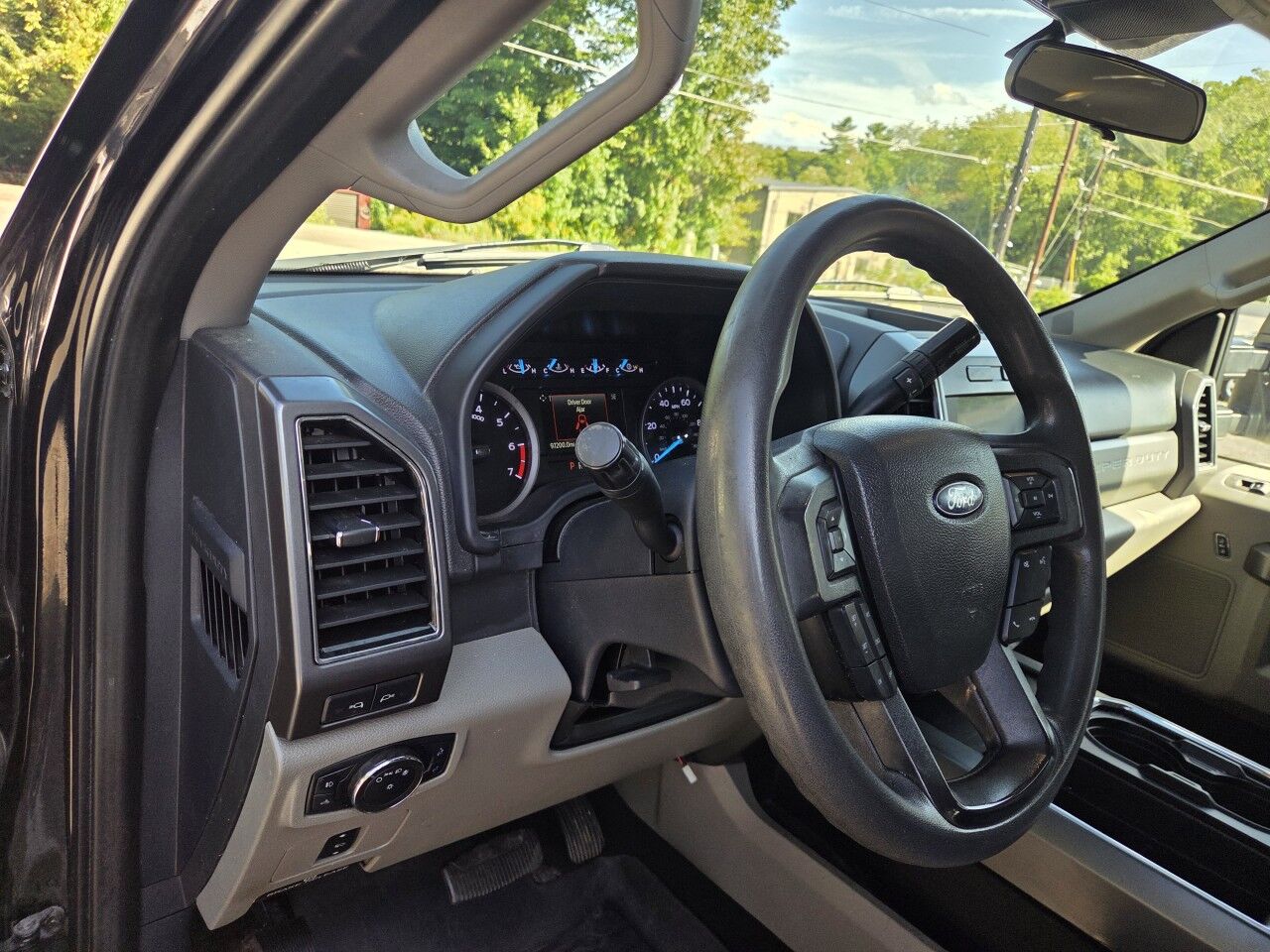 2022 Ford Super Duty F-350 SRW XLT Charlton MA