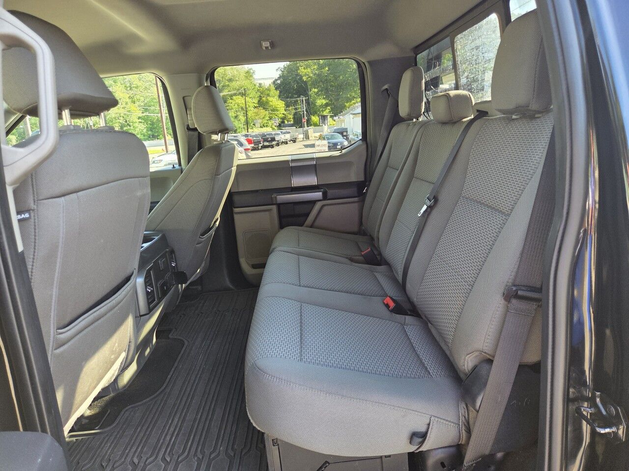 2022 Ford Super Duty F-350 SRW XLT Charlton MA