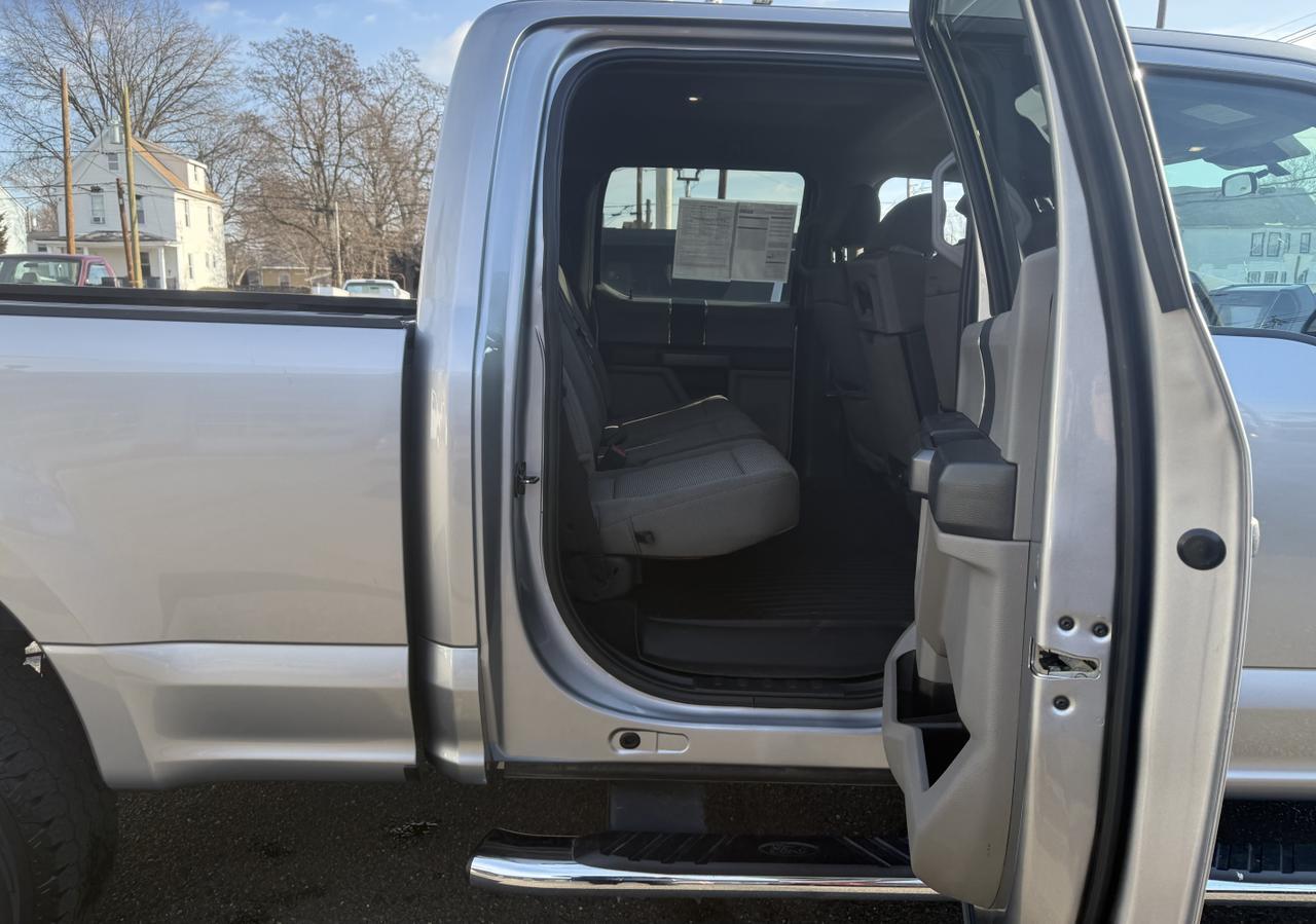 2022 Ford Super Duty F-350 SRW XLT Edison NJ