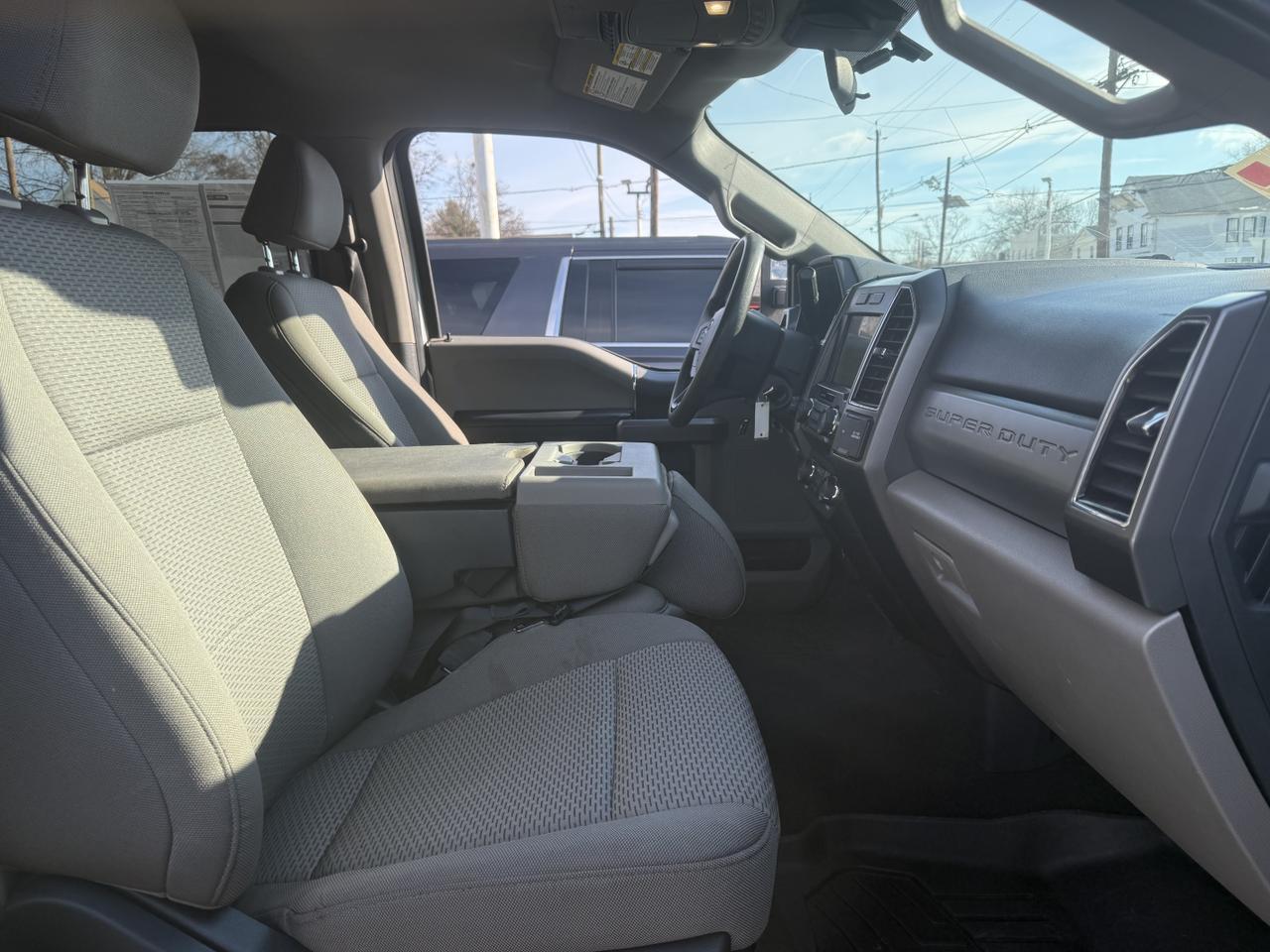 2022 Ford Super Duty F-350 SRW XLT Edison NJ