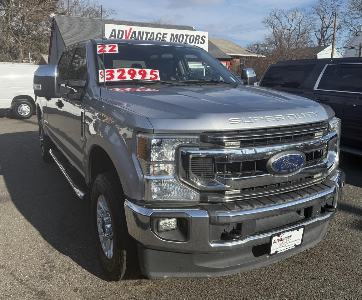 2022 Ford Super Duty F-350 SRW XLT