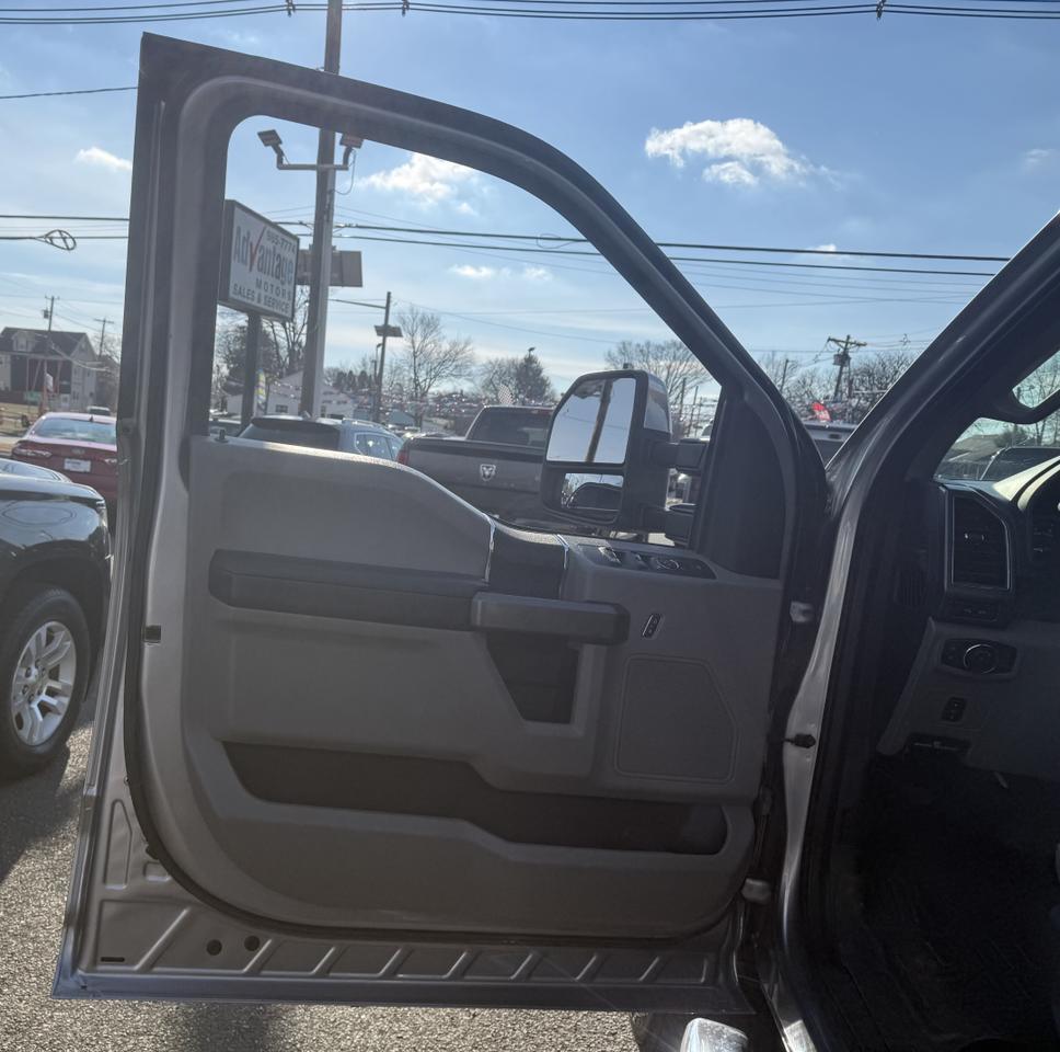 2022 Ford Super Duty F-350 SRW XLT Edison NJ