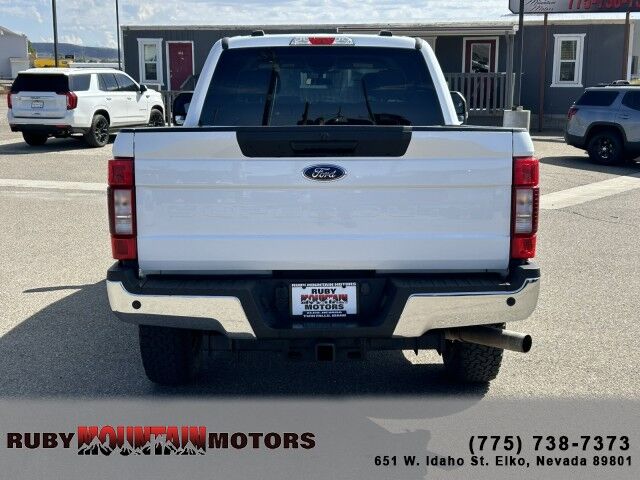 2022 Ford F-350 XLT photo 6