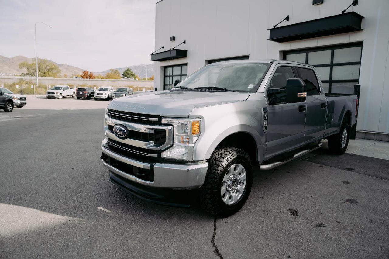 2022 Ford Super Duty F-350 SRW XLT