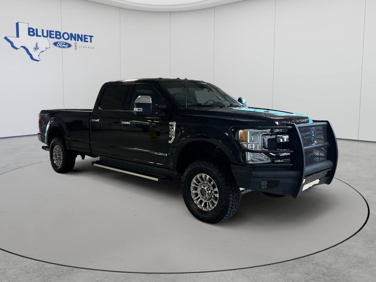 2022 Ford Super Duty F-350 SRW XLT
