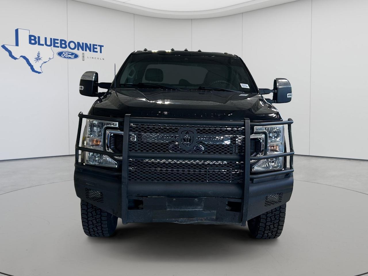 2022 Ford Super Duty F-350 SRW XLT