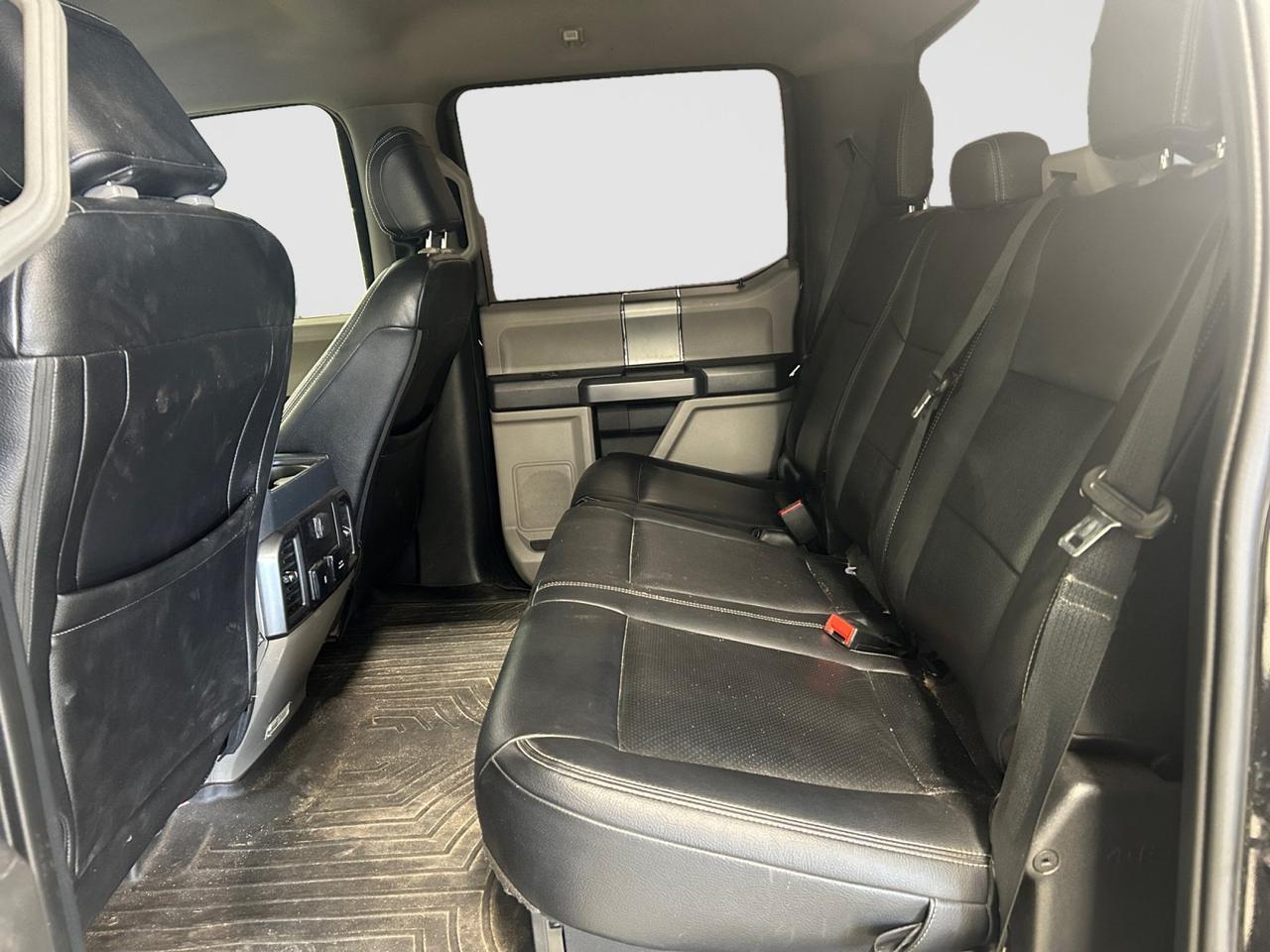 2022 Ford Super Duty F-350 SRW XLT New Braunfels TX