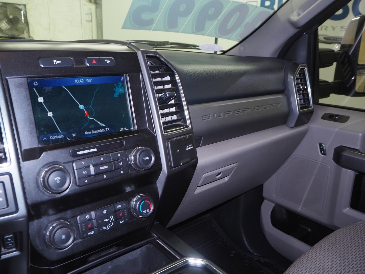 2022 Ford Super Duty F-350 SRW XLT New Braunfels TX