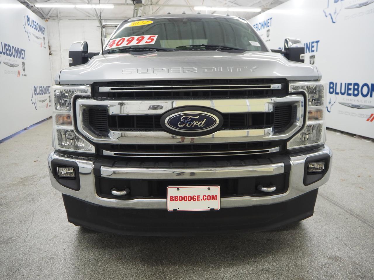 2022 Ford Super Duty F-350 SRW XLT New Braunfels TX