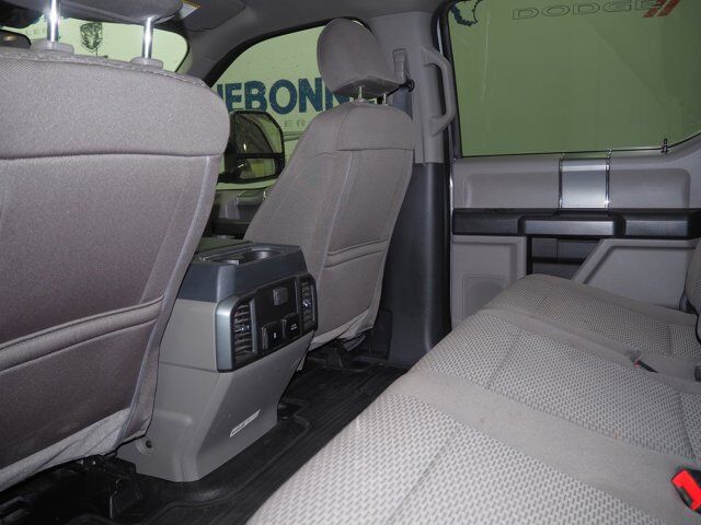 2022 Ford Super Duty F-350 SRW XLT New Braunfels TX