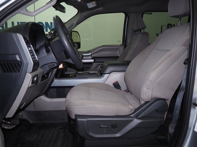 2022 Ford Super Duty F-350 SRW XLT New Braunfels TX