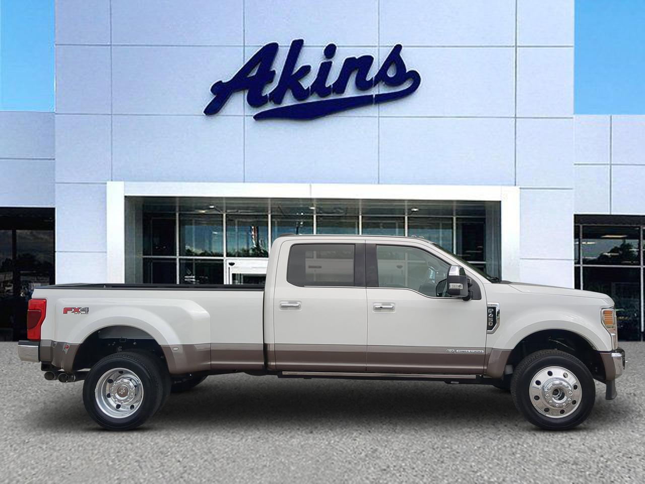 2022 Ford Super Duty F-450 DRW King Ranch