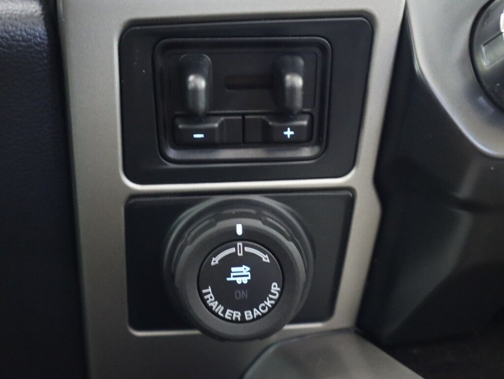 2022 Ford Super Duty F-450 DRW LARIAT Ultimate 4WD Crew Cab w/Moonroof Maumee OH