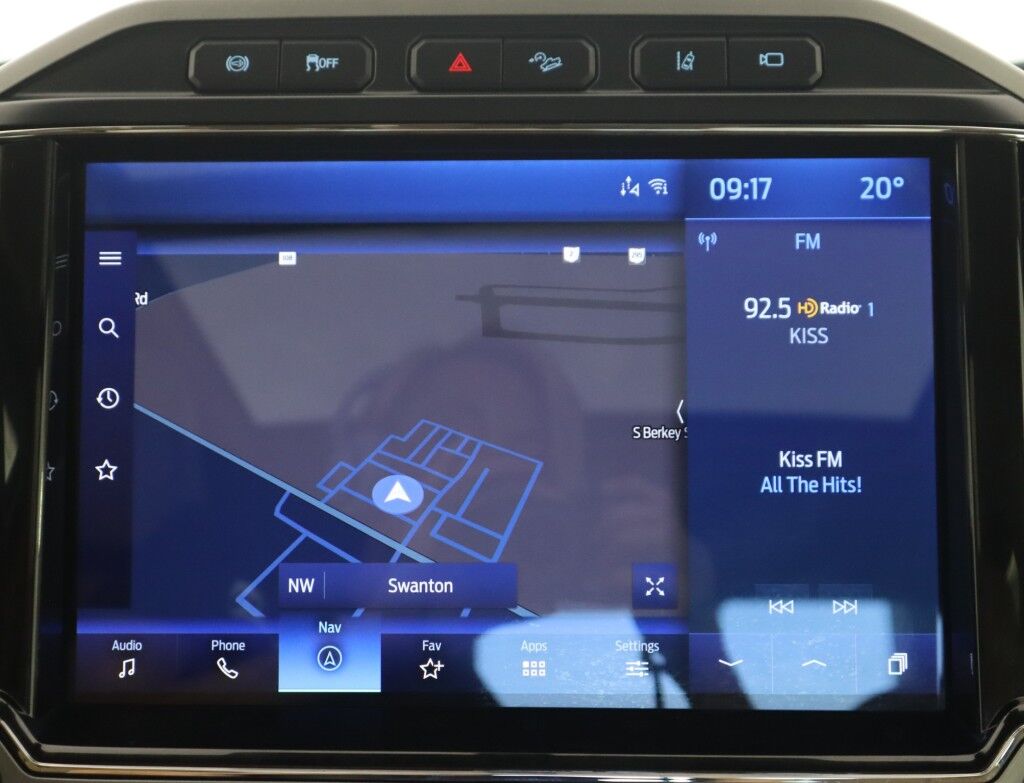 2022 Ford Super Duty F-450 DRW LARIAT Ultimate 4WD Crew Cab w/Moonroof Maumee OH