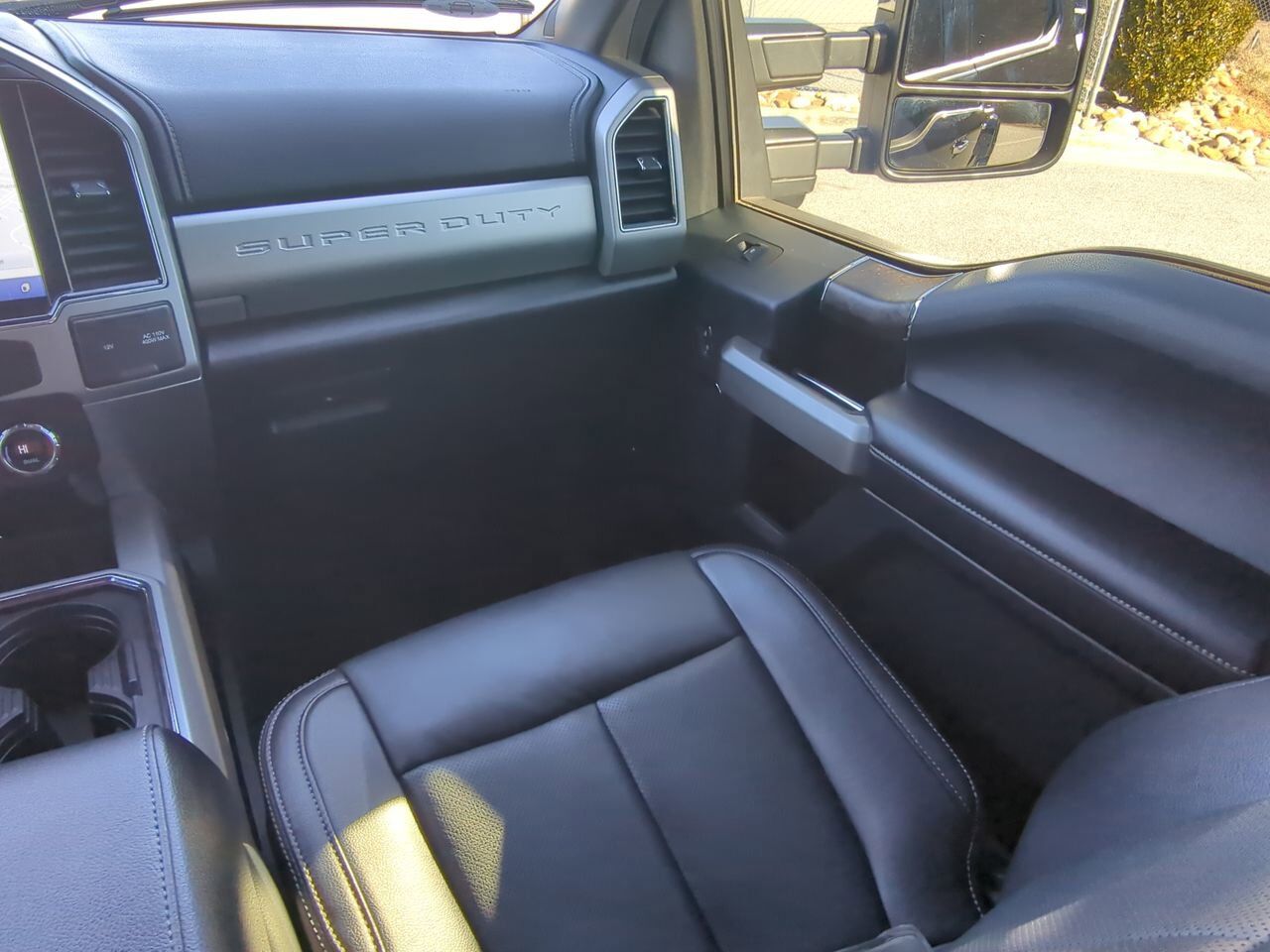 2022 Ford Super Duty F-450 DRW LARIAT Winder GA