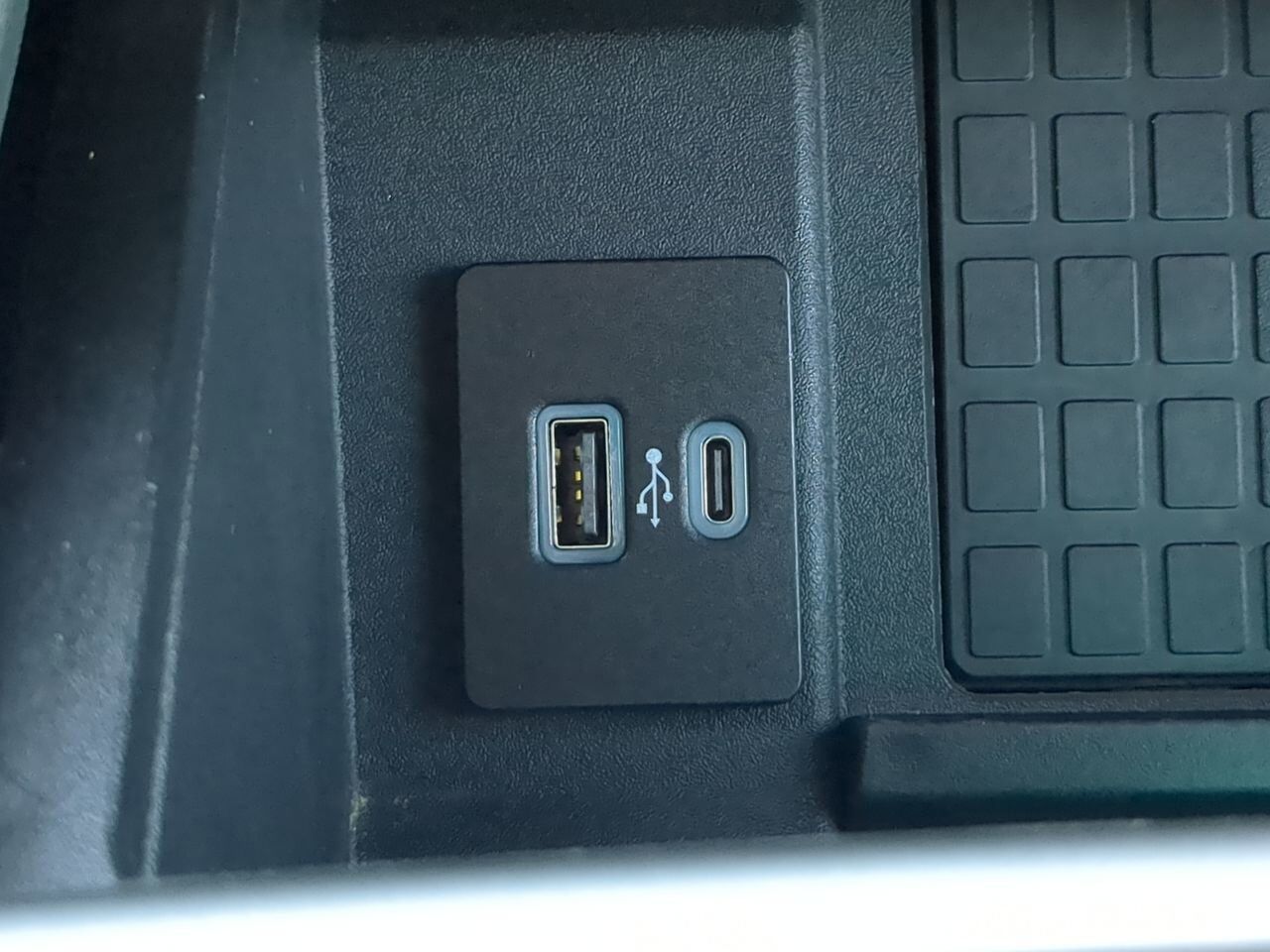 2022 Ford Super Duty F-450 DRW LARIAT Winder GA