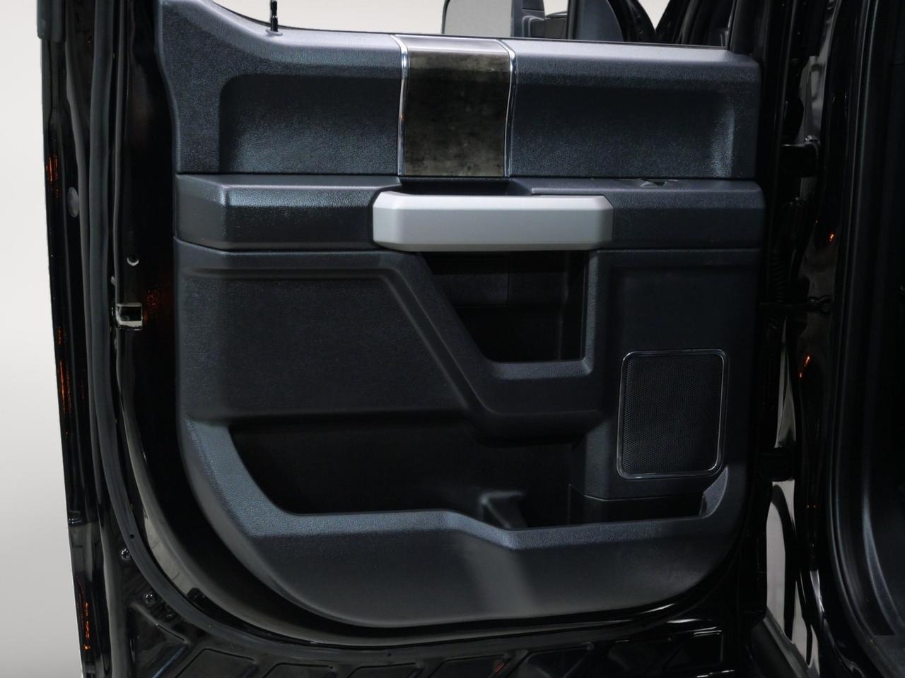2022 Ford Super Duty F-450 DRW Lariat 6.7L Power Stroke 4x4 Mansfield TX