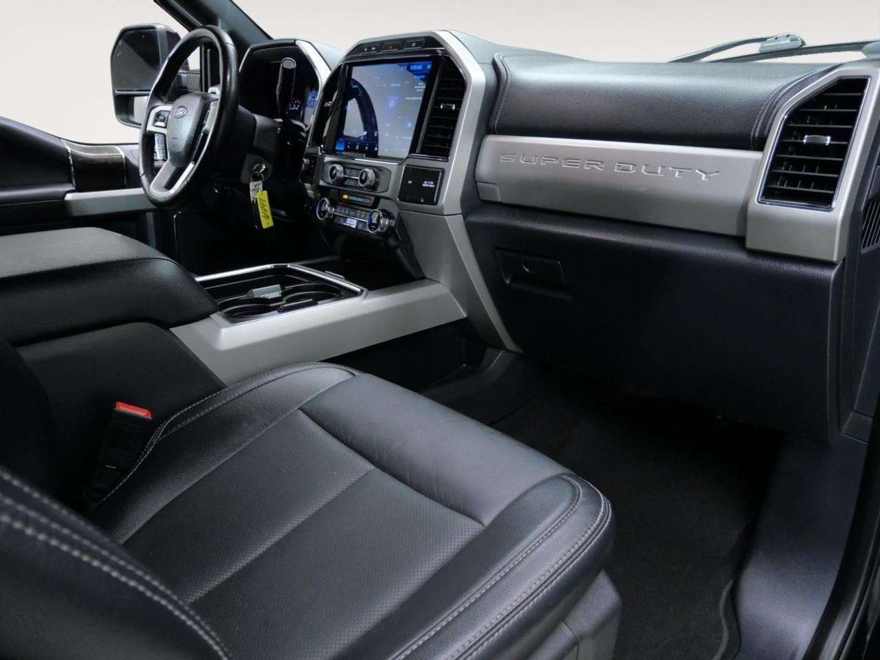 2022 Ford Super Duty F-450 DRW Lariat 6.7L Power Stroke 4x4 Mansfield TX