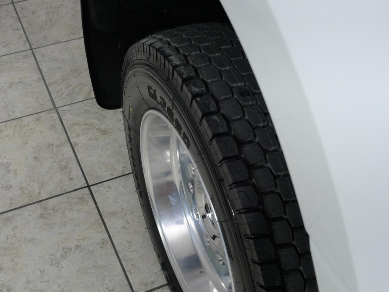 2022 Ford Super Duty F-450 DRW Lariat FX4 6.7L Power Stroke 4x4 Mansfield TX