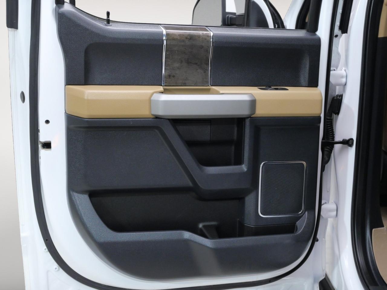 2022 Ford Super Duty F-450 DRW Lariat FX4 6.7L Power Stroke 4x4 Mansfield TX