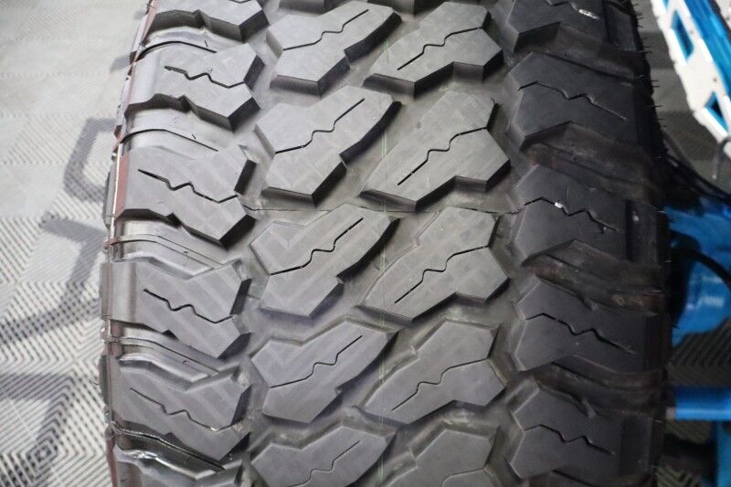 2022 Ford Super Duty F-450 DRW Platinum Custom Lift 28in Wheels 38in Tires 6.7L Diesel LED Lights Arlington TX