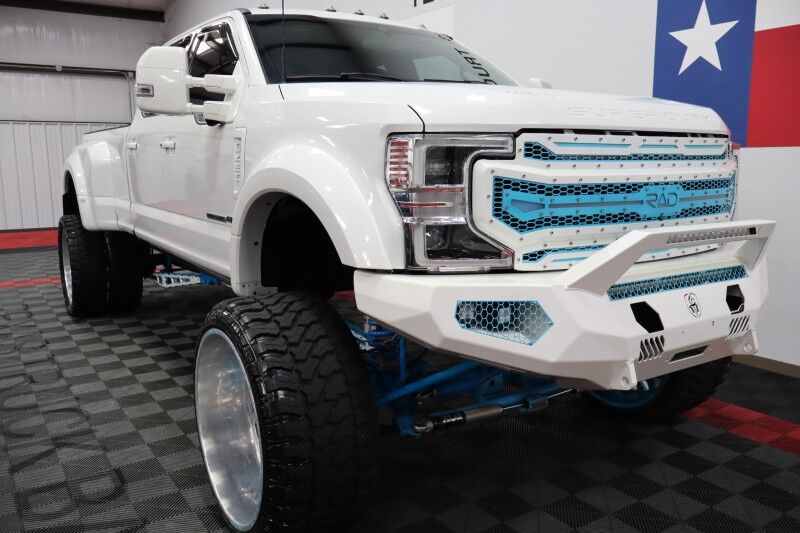 2022 Ford Super Duty F-450 DRW Platinum Custom Lift 28in Wheels 38in Tires 6.7L Diesel LED Lights Arlington TX