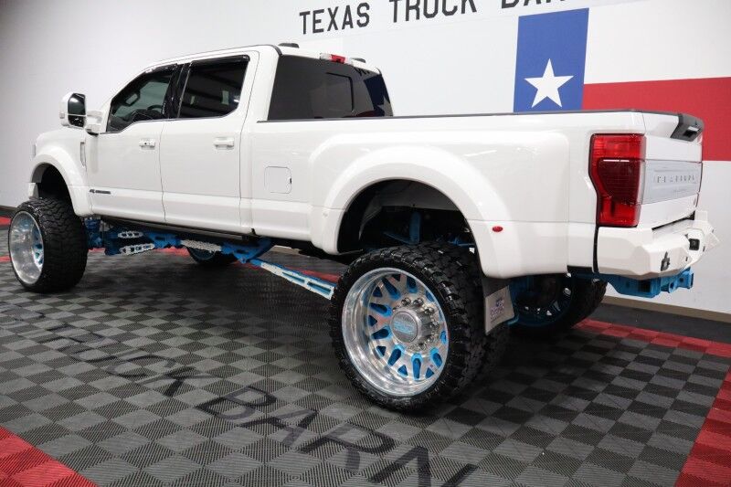 2022 Ford Super Duty F-450 DRW Platinum Custom Lift 28in Wheels 38in Tires 6.7L Diesel LED Lights Arlington TX