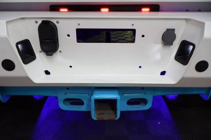 2022 Ford Super Duty F-450 DRW Platinum Custom Lift 28in Wheels 38in Tires 6.7L Diesel LED Lights Arlington TX