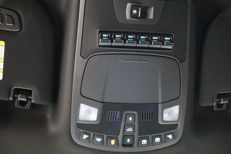 2022 Ford Super Duty F-450 DRW Platinum Custom Lift 28in Wheels 38in Tires 6.7L Diesel LED Lights Arlington TX
