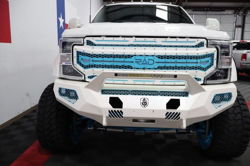 2022 Ford Super Duty F-450 DRW Platinum Custom Lift 28in Wheels 38in Tires 6.7L Diesel LED Lights Arlington TX
