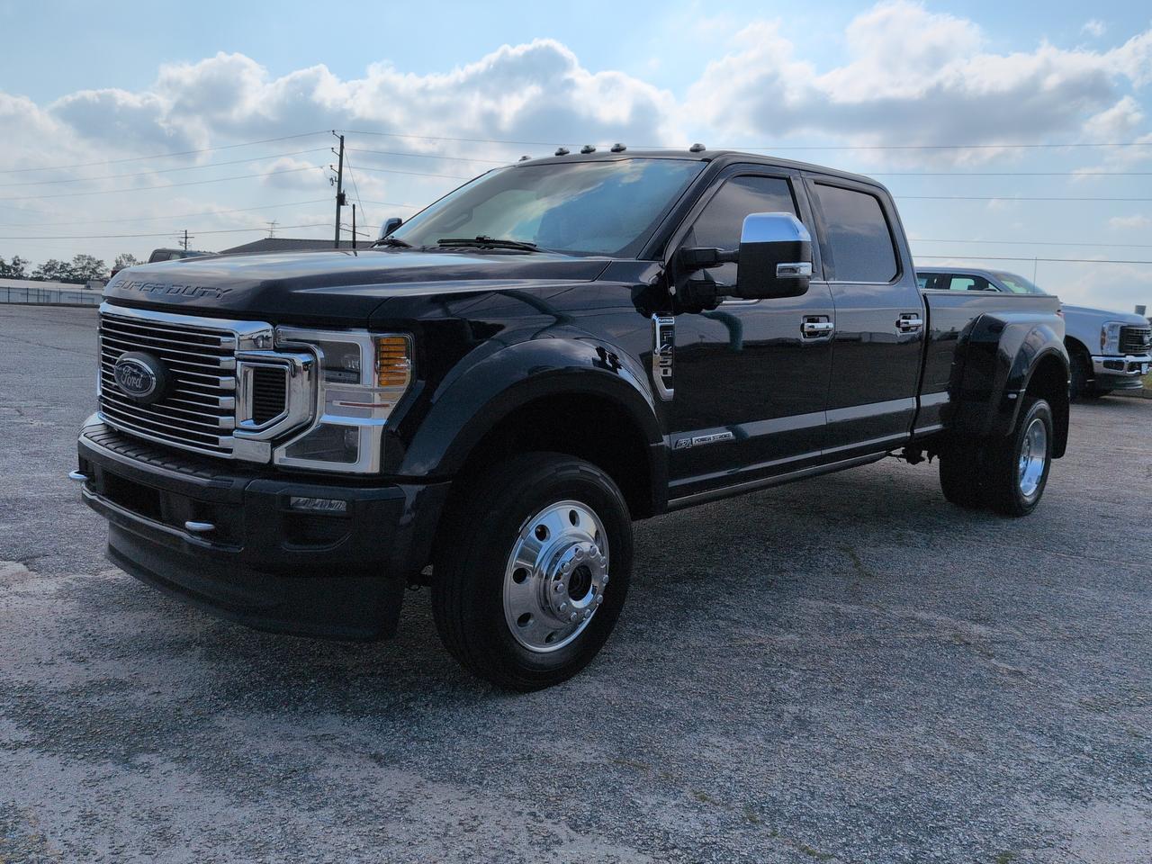 2022 Ford Super Duty F-450 DRW Platinum Winder GA
