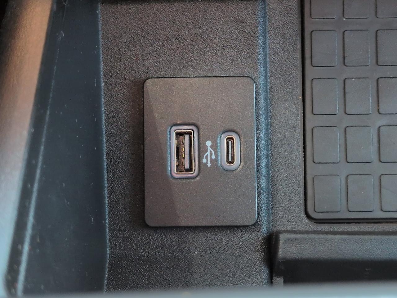 2022 Ford Super Duty F-450 DRW Platinum Winder GA