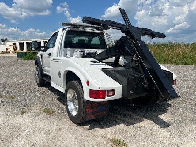 2022 Ford Super Duty F-450 DRW Vulcan 810 Standard Duty Wrecker Truck