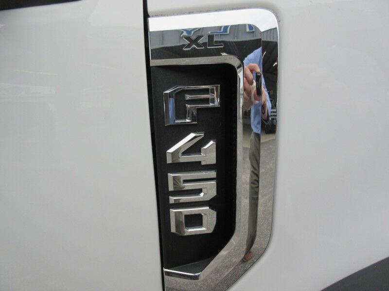 2022 Ford Super Duty F-450 DRW XL 2WD Crew Cab 179 WB 60 CA St. George SC
