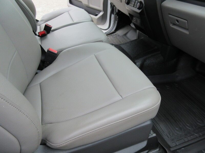 2022 Ford Super Duty F-450 DRW XL 2WD Crew Cab 179 WB 60 CA St. George SC