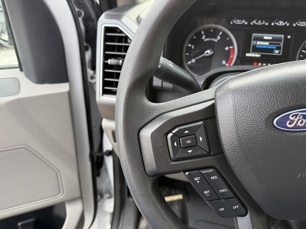 2022 Ford Super Duty F-550 DRW Redwater AB