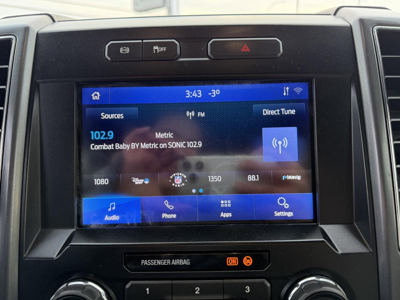 2022 Ford Super Duty F-550 DRW Redwater AB